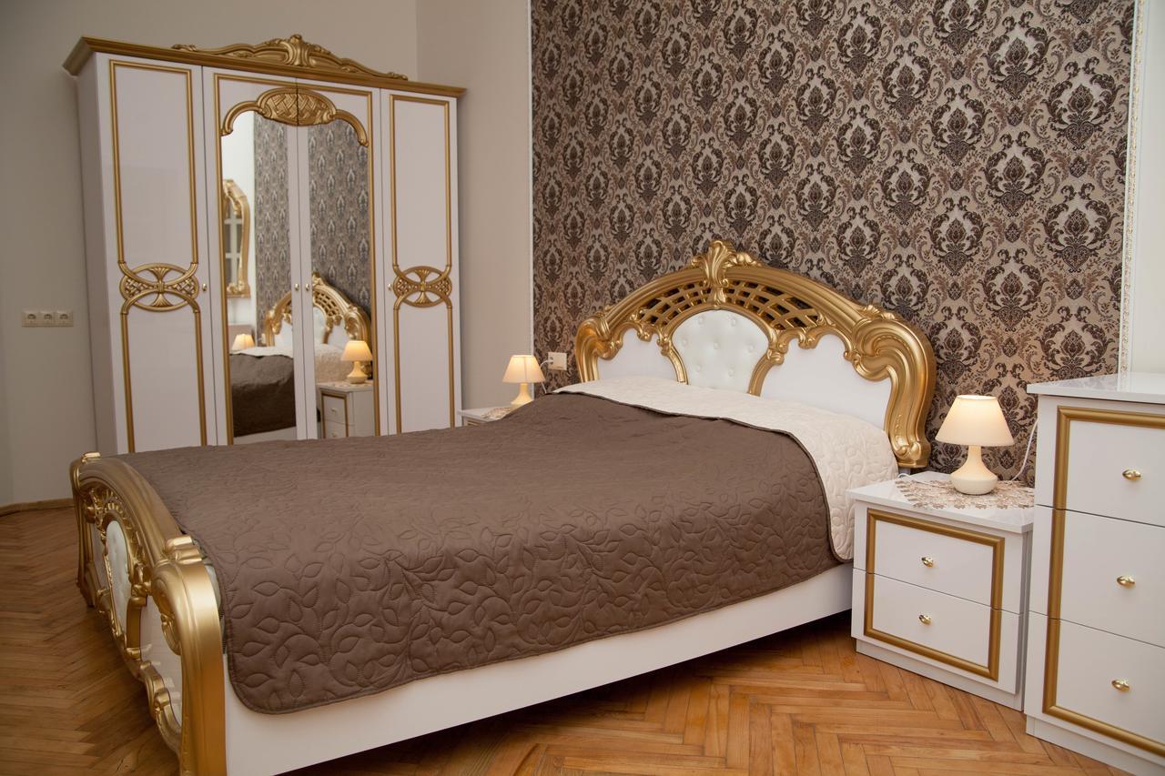 Luxury Lviv Apartment Eksteriør bilde